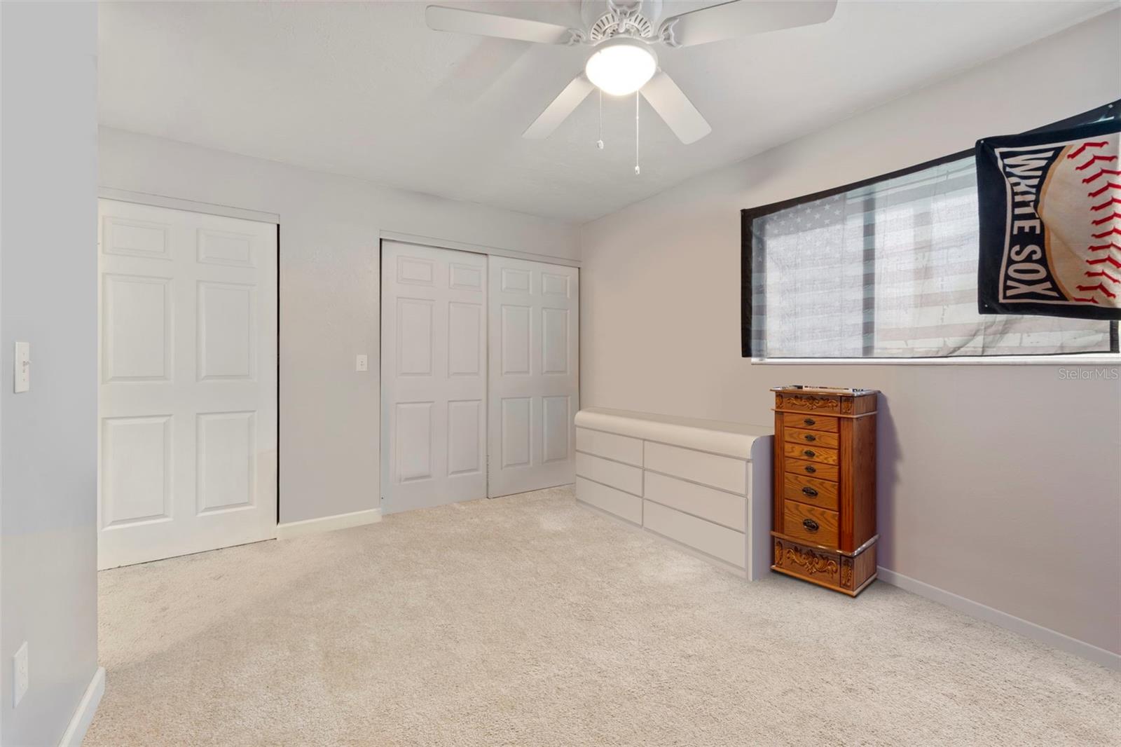 Image 30 of 48 For 1112 Longfellow Road