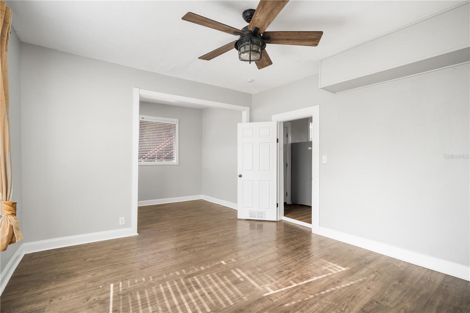 Image 13 of 22 For 1211 17th Avenue