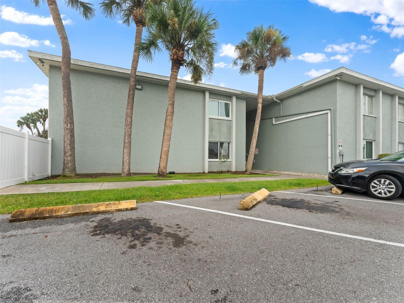 Image 47 of 73 For 335 47th Avenue N 244