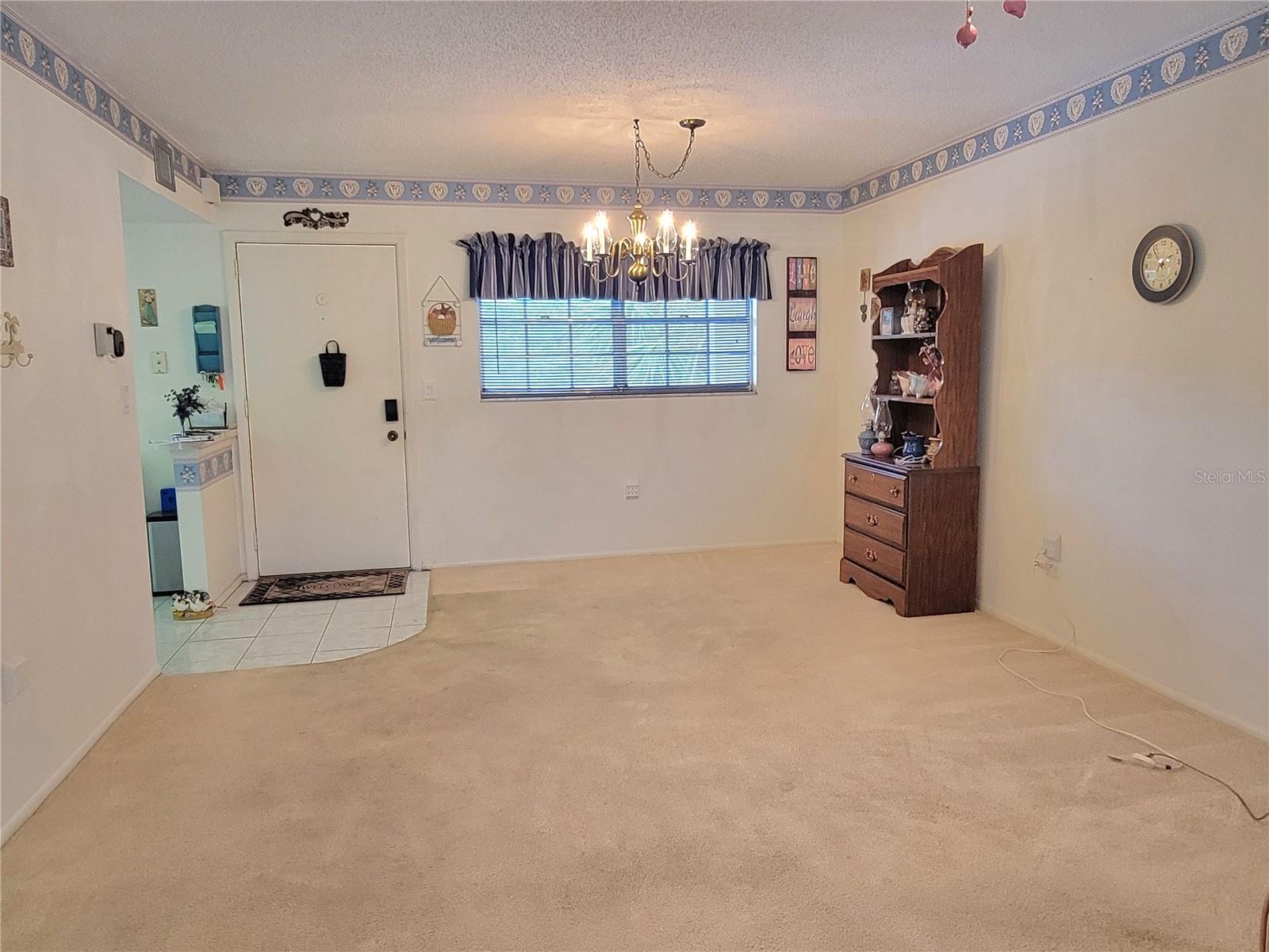 Listing photo id 10 for 946 Virginia Street 304