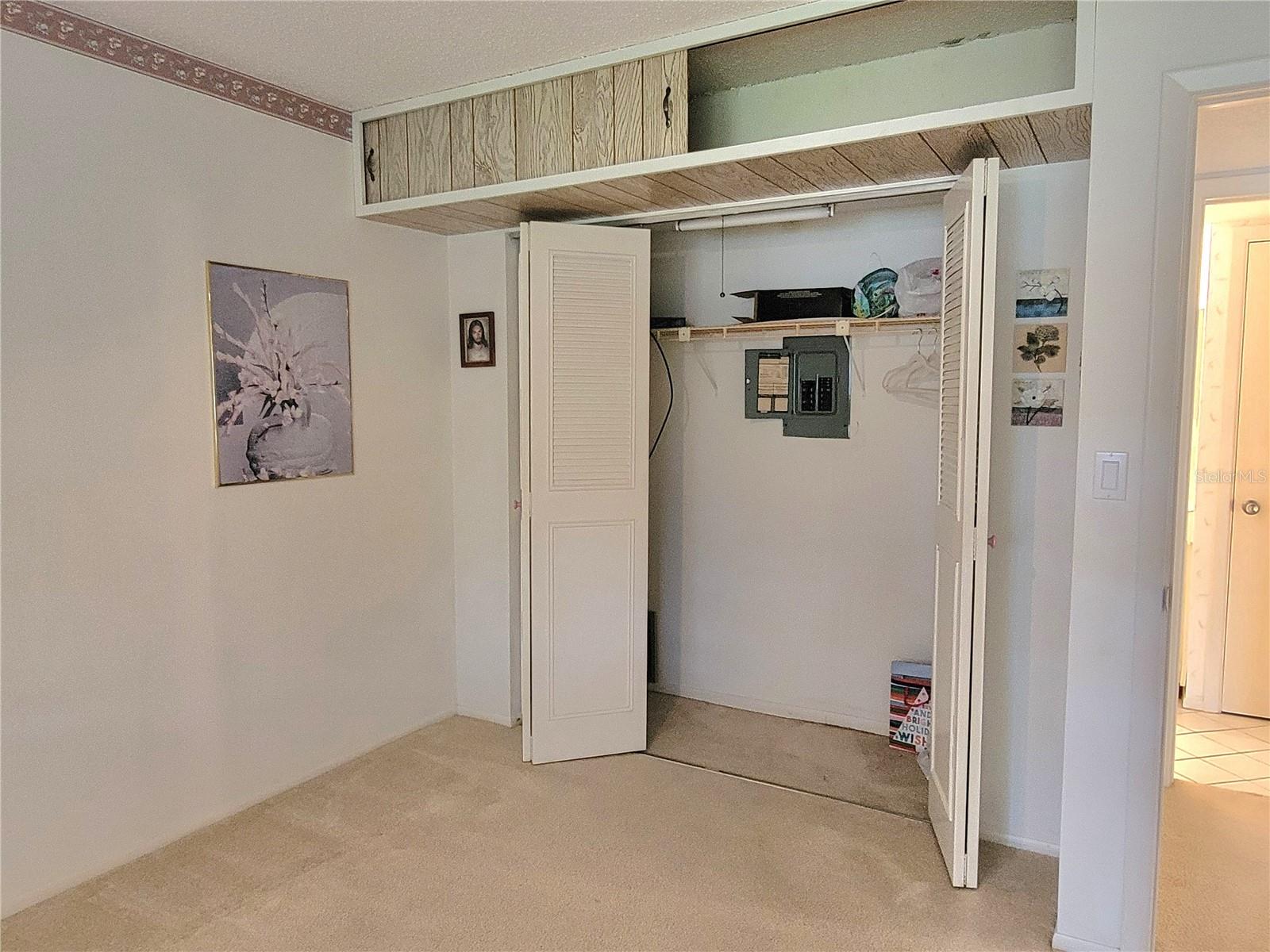 Listing photo id 16 for 946 Virginia Street 304