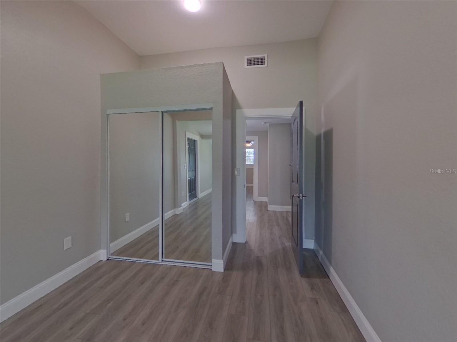 Image 13 of 16 For 2474 17th Avenue N