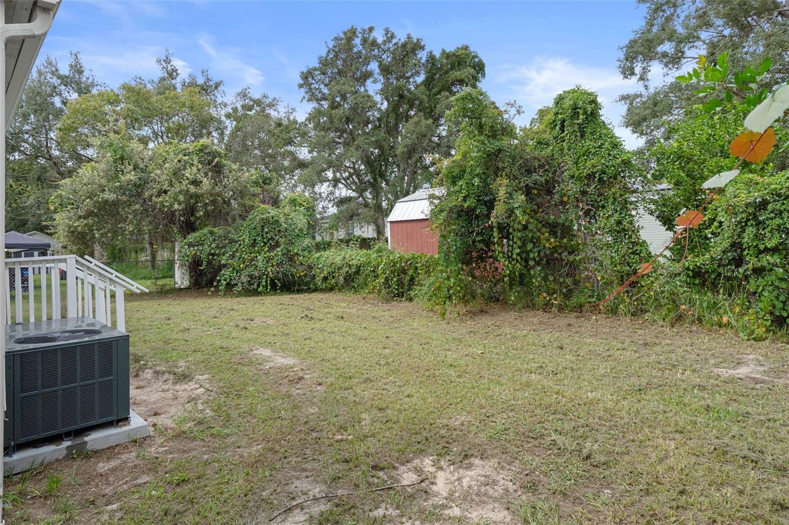 Listing photo id 21 for 3387 Fiskway Street
