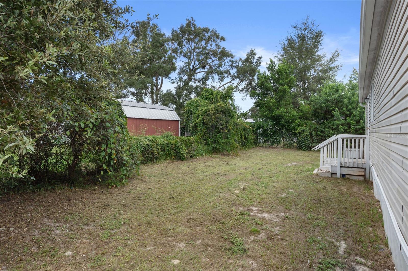 Listing photo id 22 for 3387 Fiskway Street
