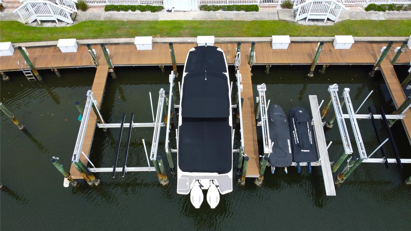 Details for 0 Starfish Drive Se 31ss, ST PETERSBURG, FL 33705