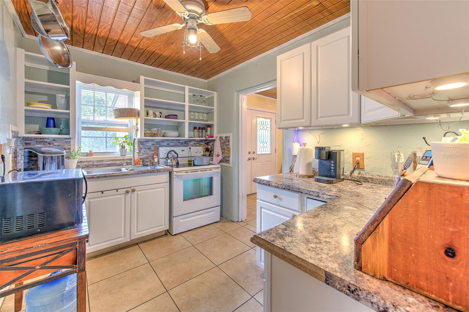 Image 10 of 41 For 38708 9th Avenue