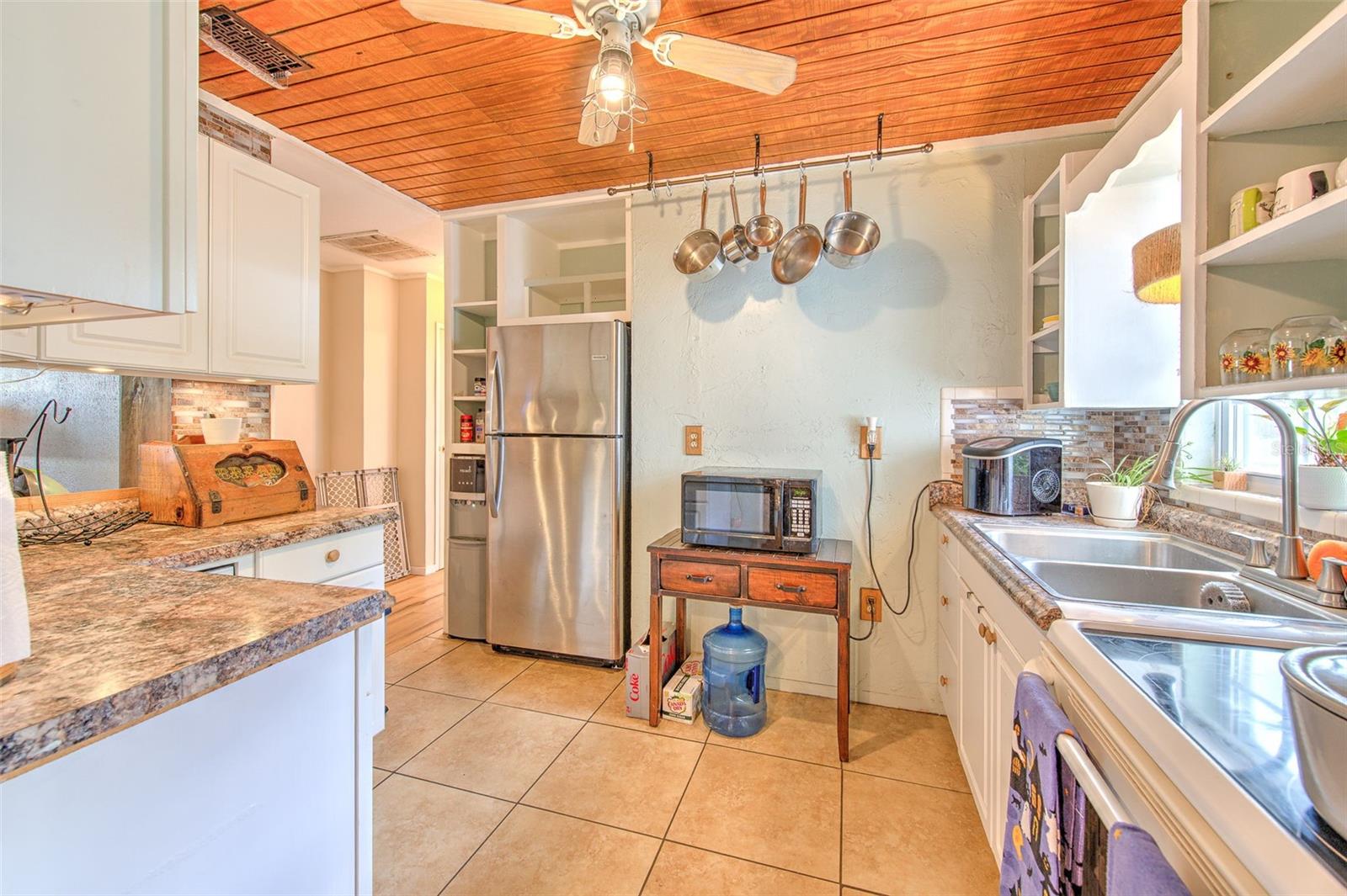 Image 11 of 41 For 38708 9th Avenue