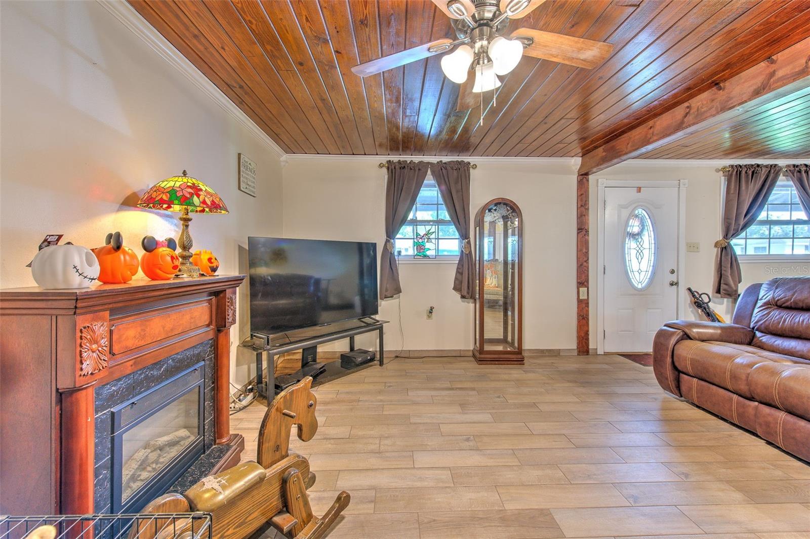 Image 9 of 41 For 38708 9th Avenue
