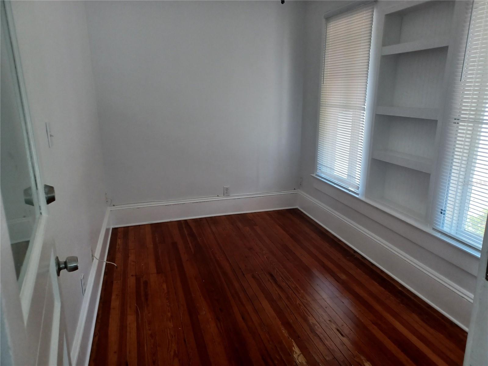 Image 13 of 18 For 741 8th Street N 1