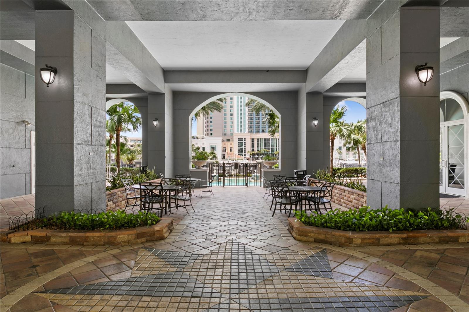 Image 32 of 68 For 700 Harbour Island Boulevard 242