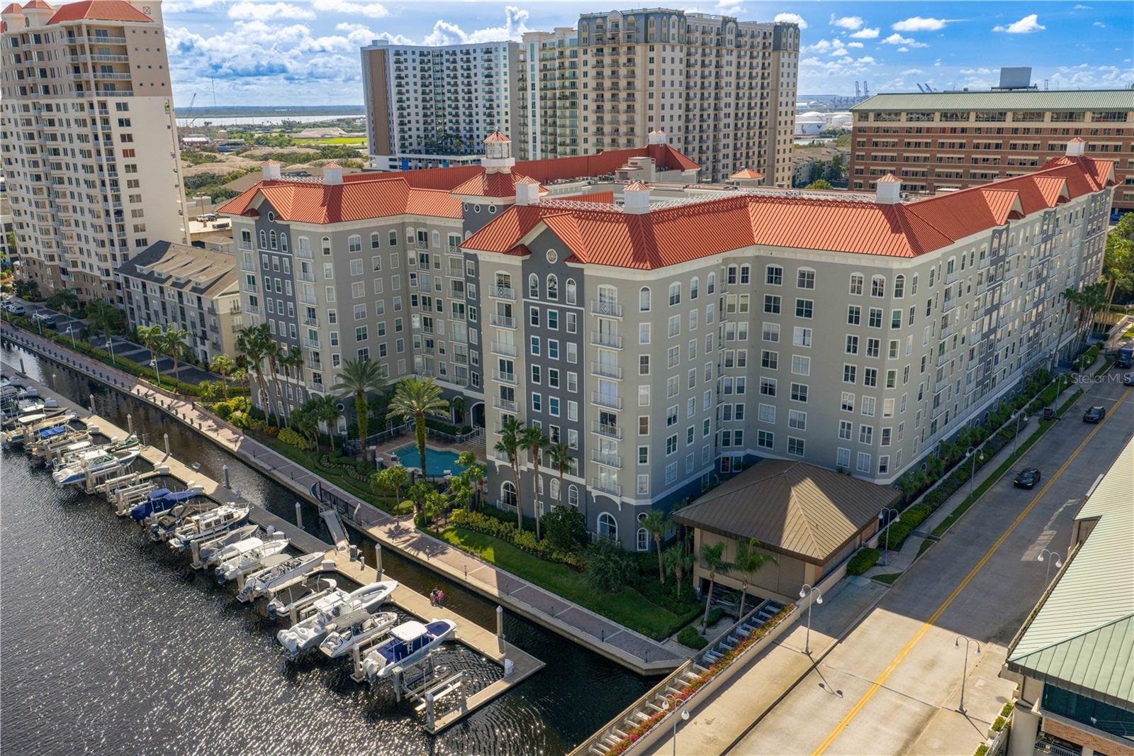 Image 57 of 68 For 700 Harbour Island Boulevard 242