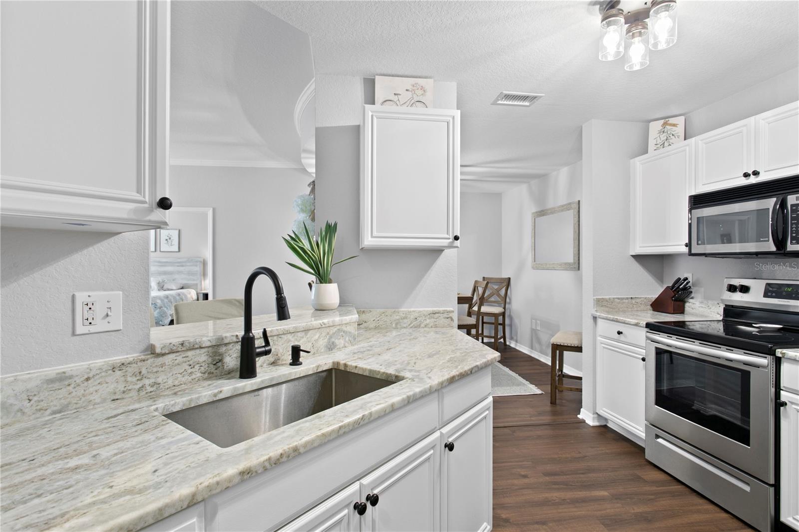 Image 6 of 68 For 700 Harbour Island Boulevard 242
