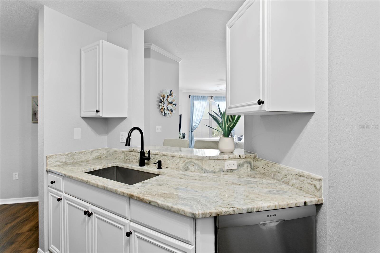 Image 8 of 68 For 700 Harbour Island Boulevard 242