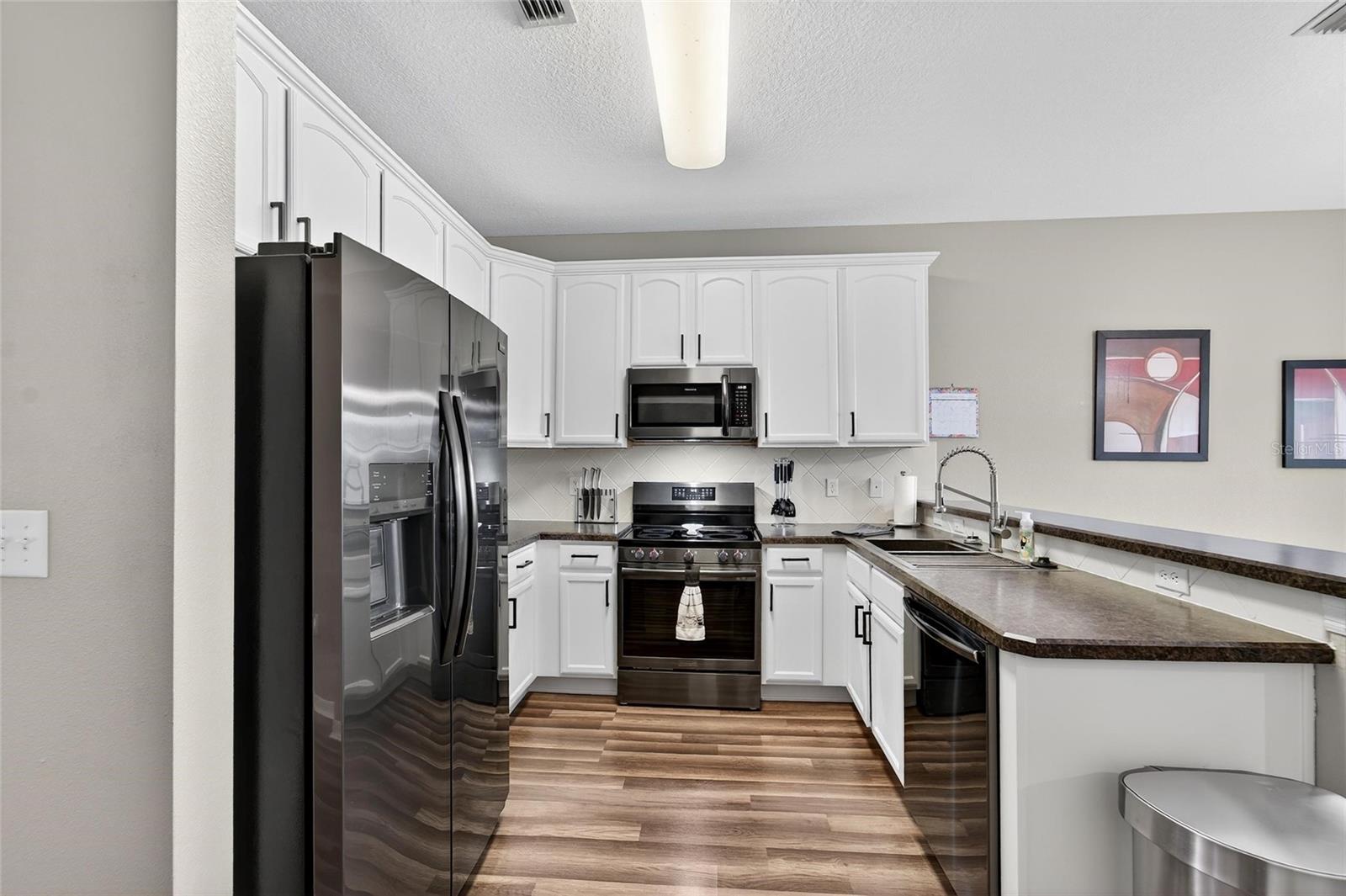 Image 16 of 53 For 2052 Greenwood Valley Drive