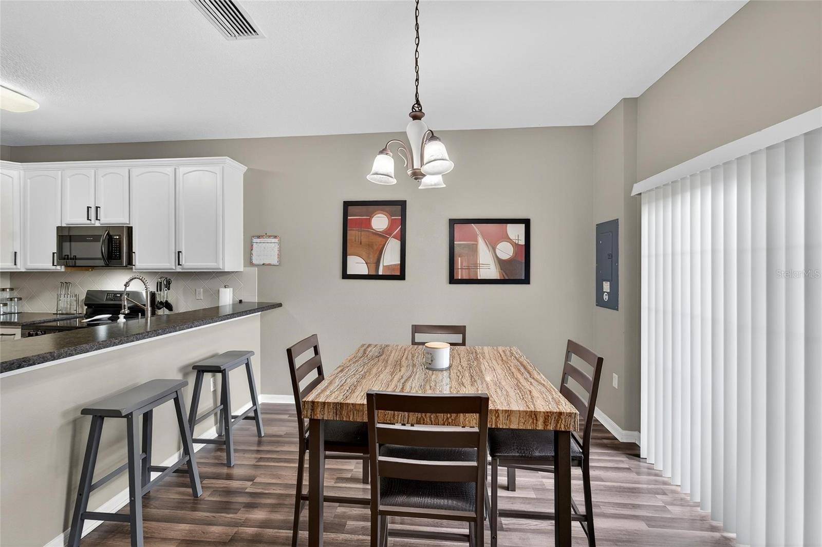 Image 22 of 53 For 2052 Greenwood Valley Drive
