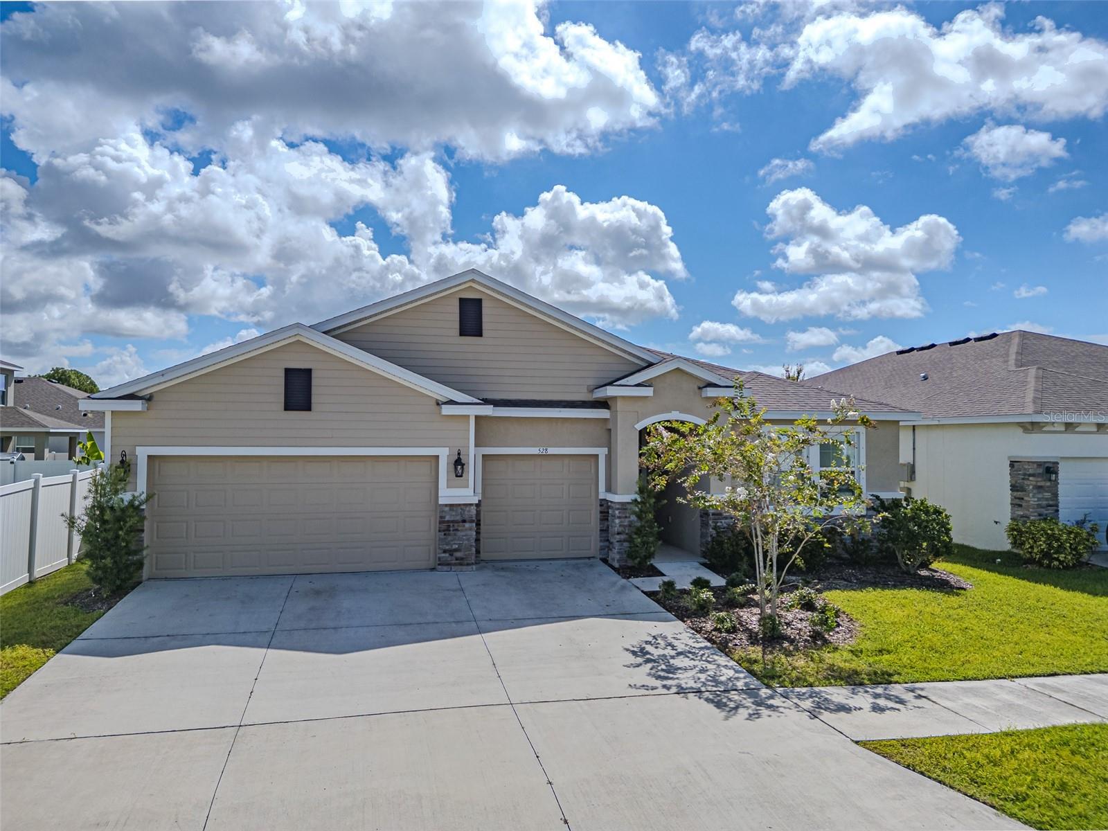 Details for 528 Ocean Spray Drive, RUSKIN, FL 33570
