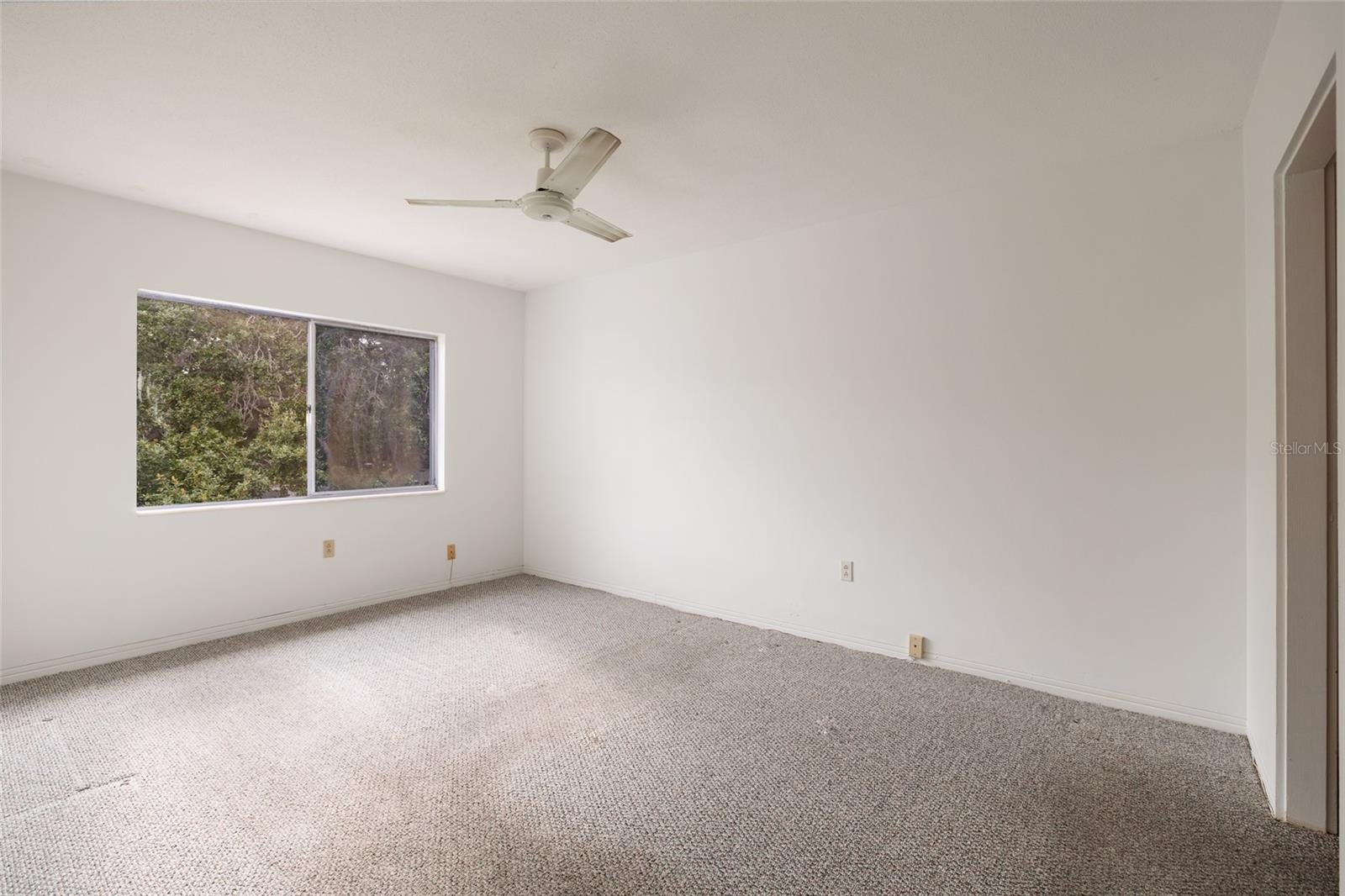 Image 16 of 30 For 8651 10th Street N 226