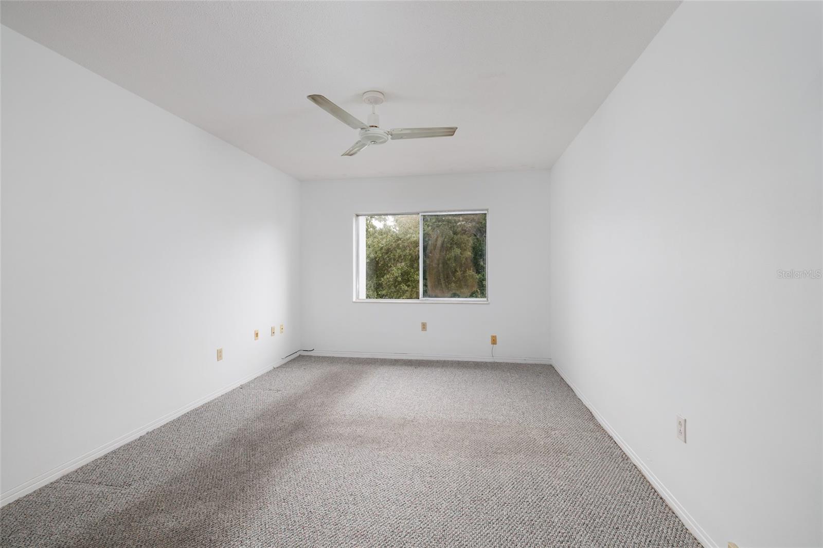 Image 17 of 30 For 8651 10th Street N 226