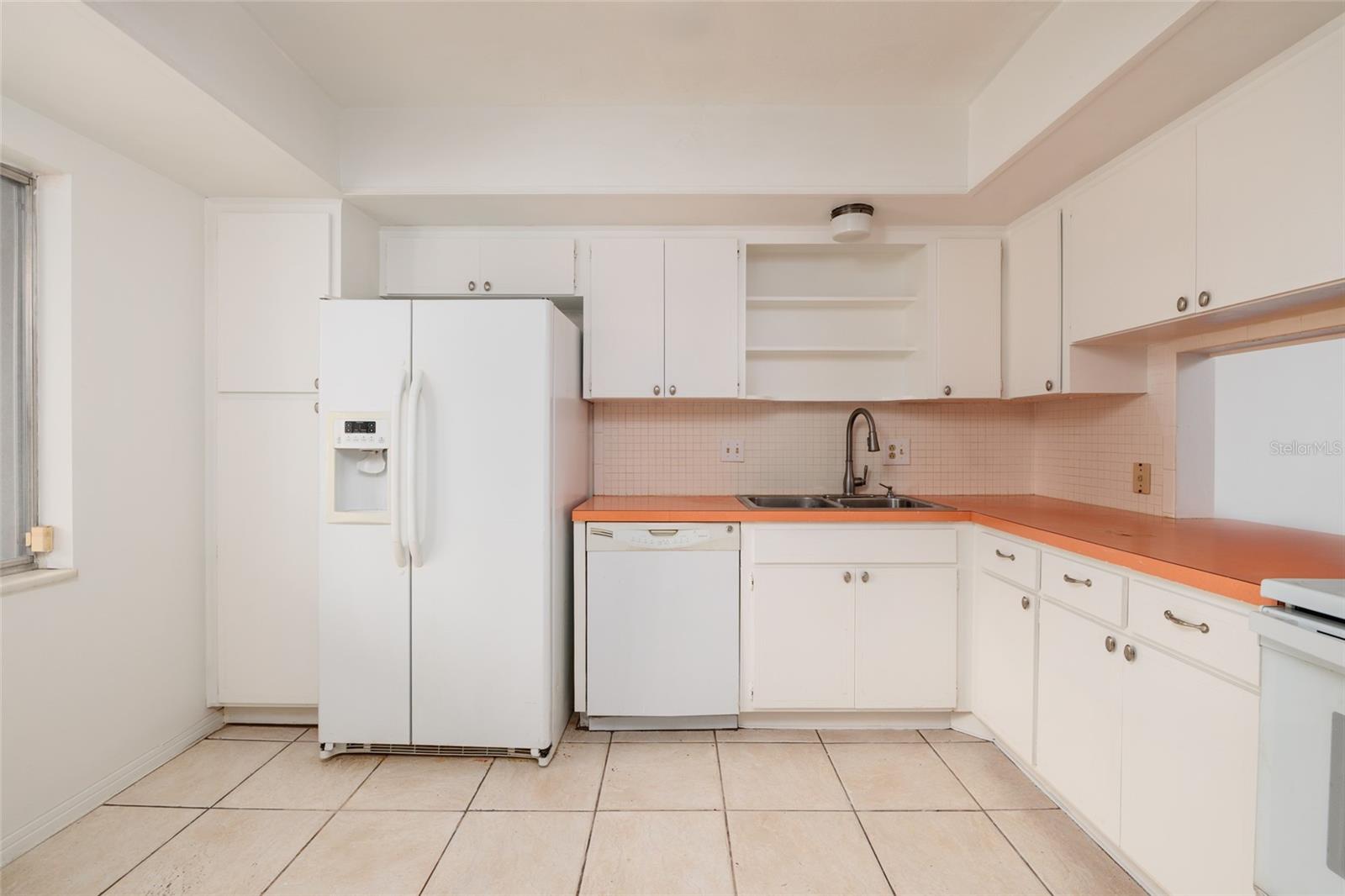 Image 9 of 30 For 8651 10th Street N 226