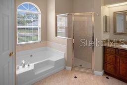 Listing photo id 14 for 13636 Knotty Lane