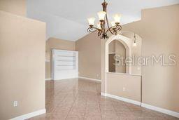 Listing photo id 5 for 13636 Knotty Lane