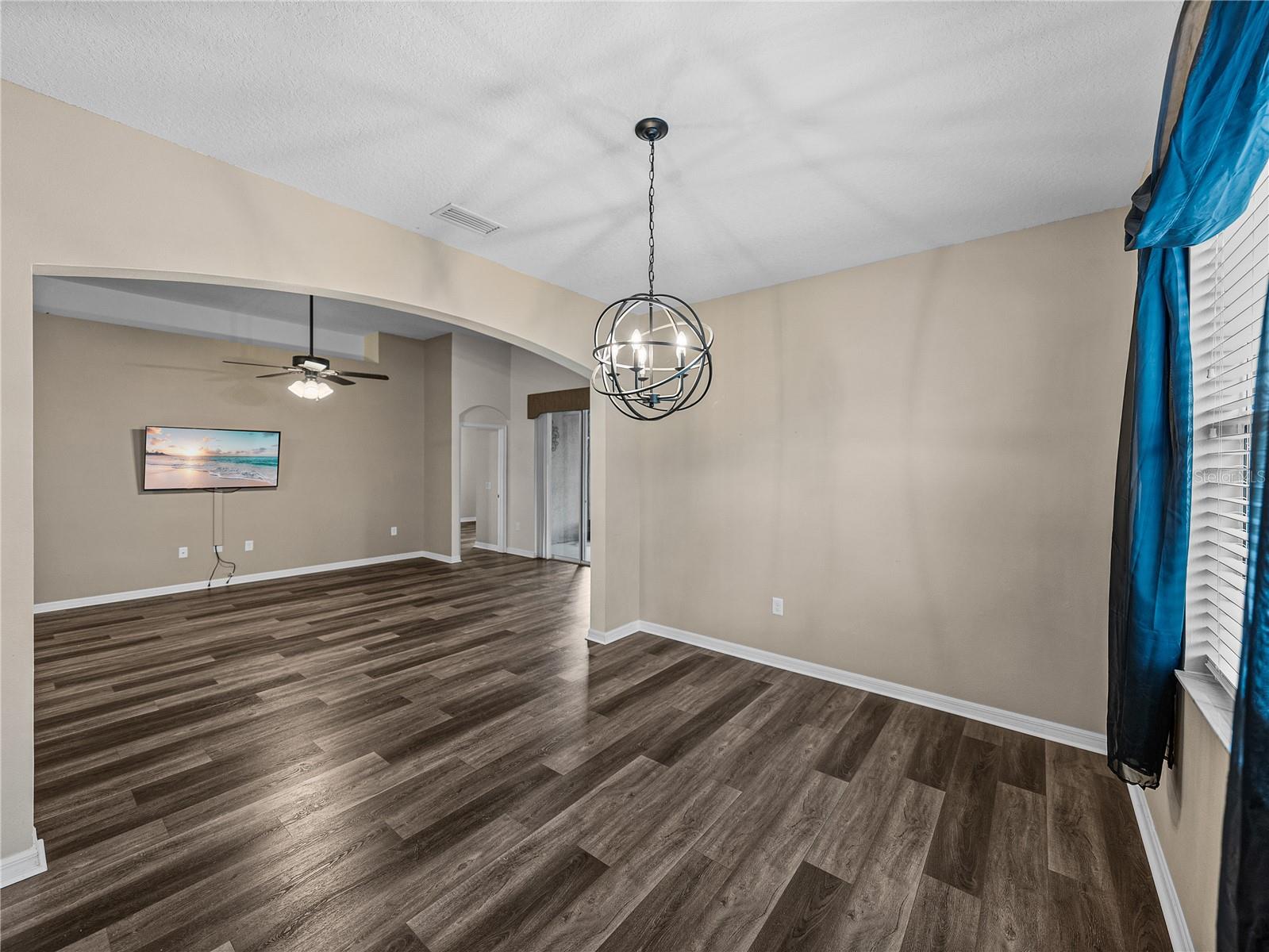 Image 13 of 30 For 5624 Aral Drive