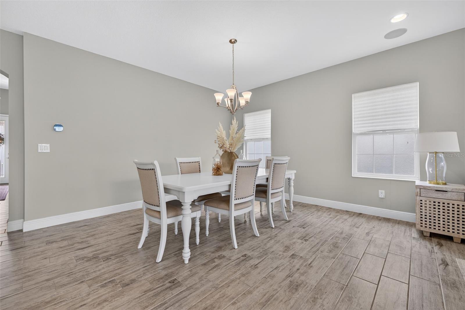 Image 4 of 45 For 5532 Del Coronado Drive