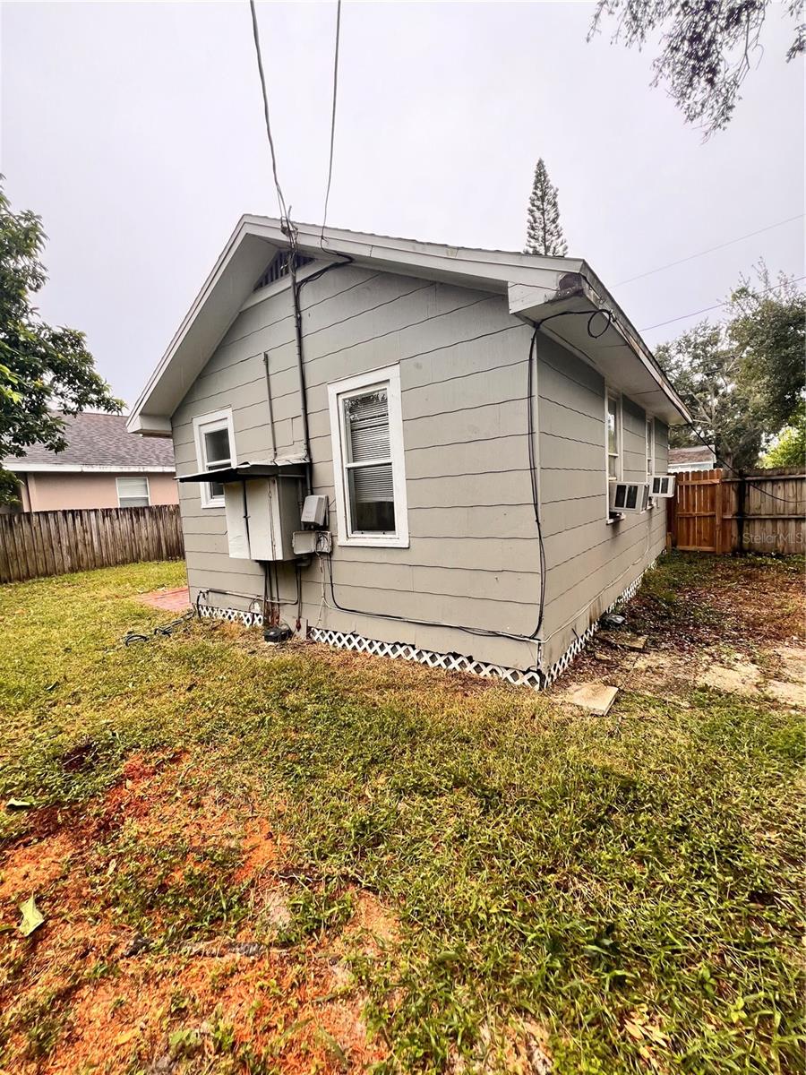 Image 10 of 10 For 3715 14th Street N