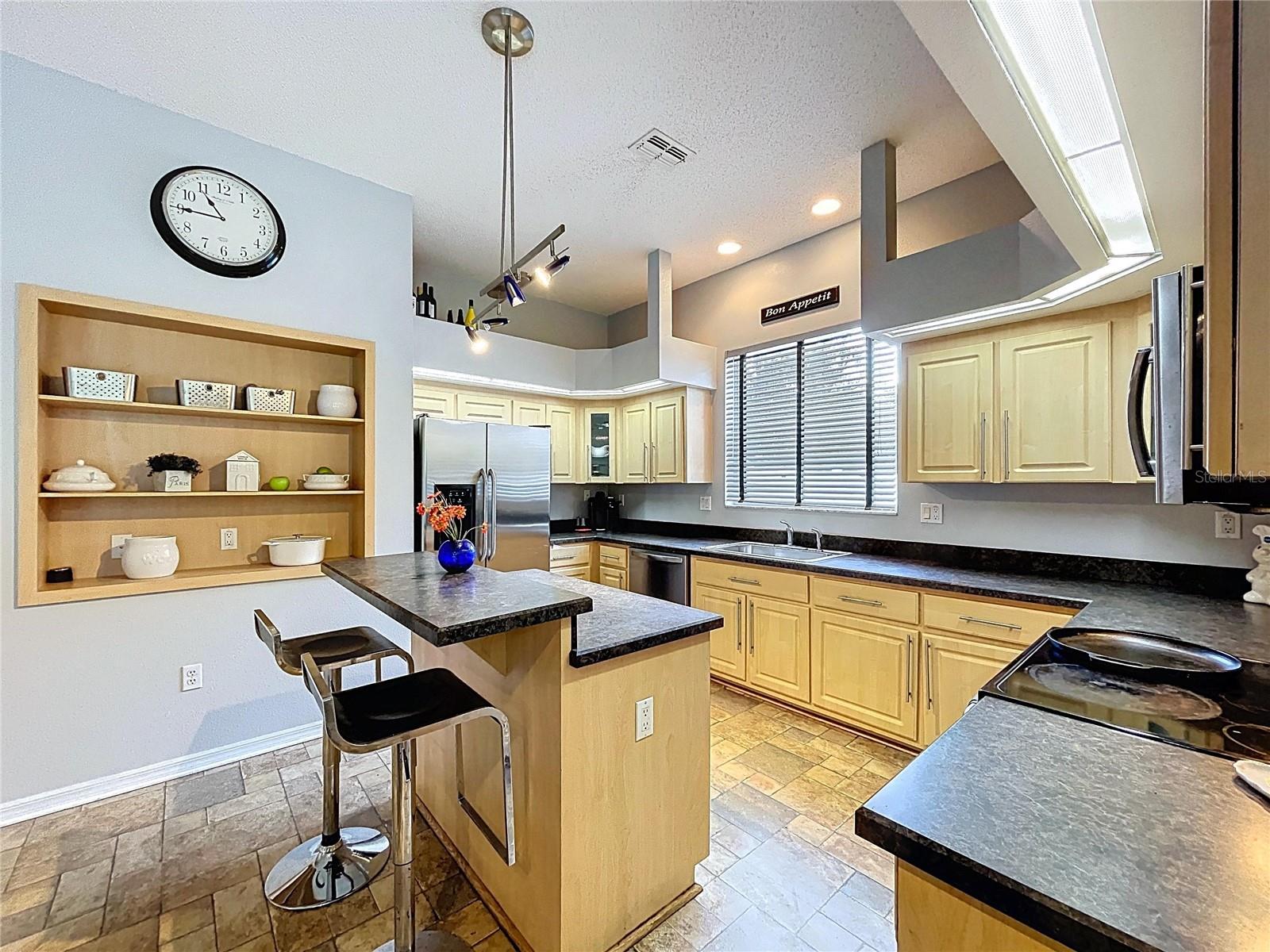 Image 35 of 100 For 5123 Shorewood Drive