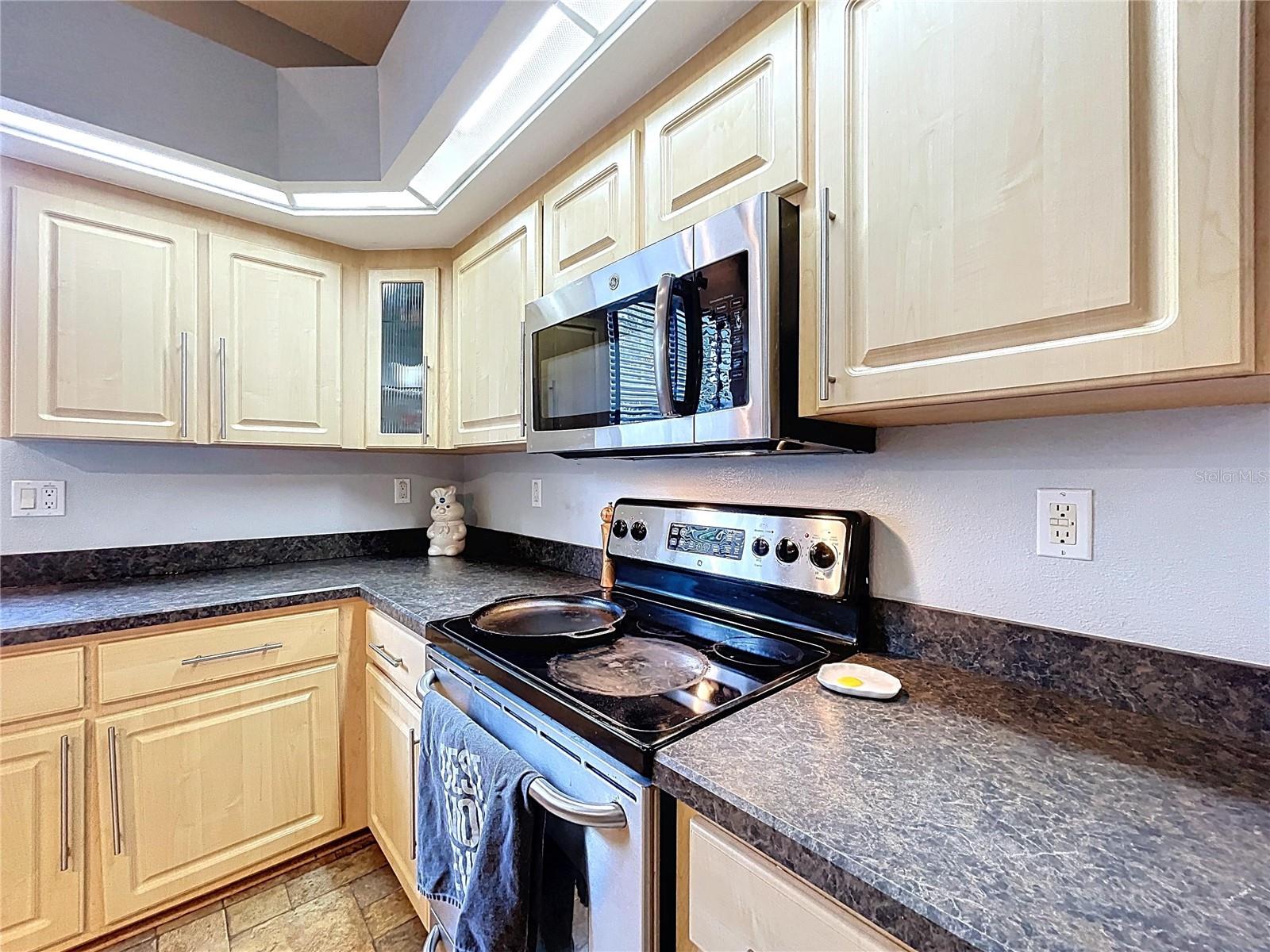 Image 41 of 100 For 5123 Shorewood Drive
