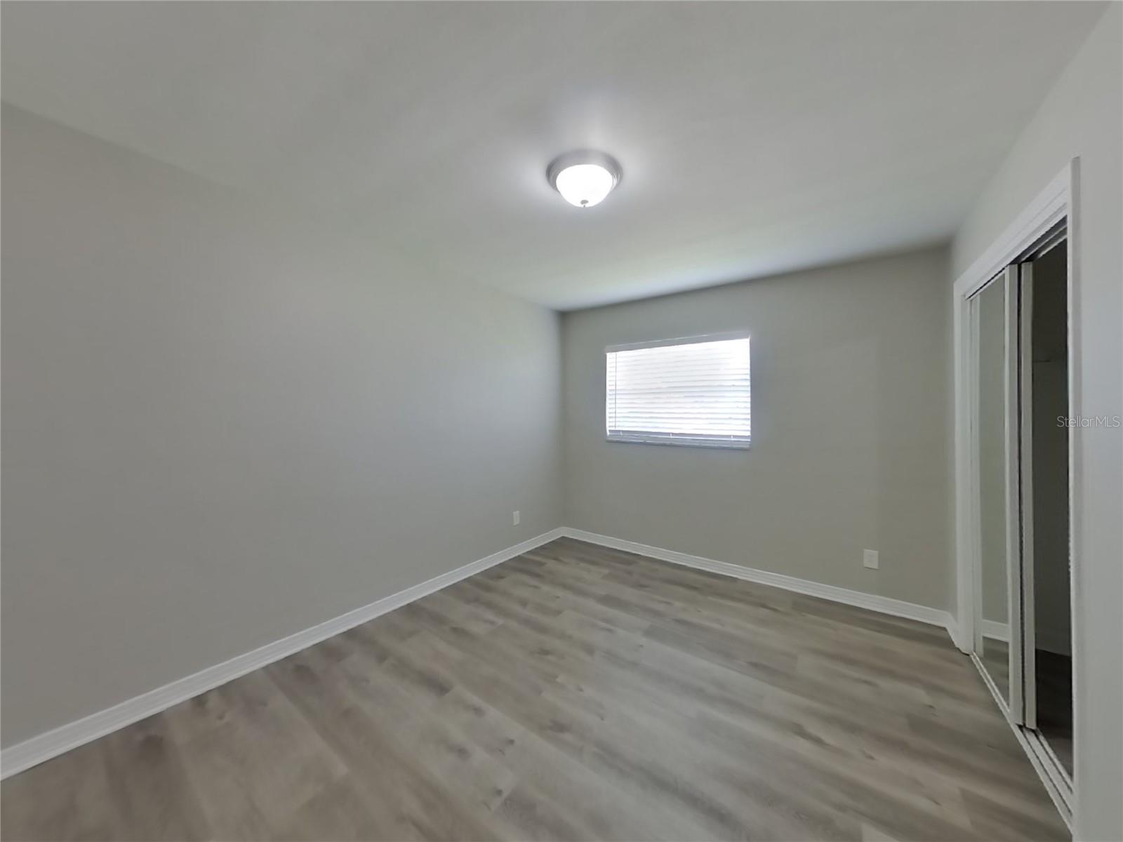 Image 11 of 17 For 12943 Oregon Avenue