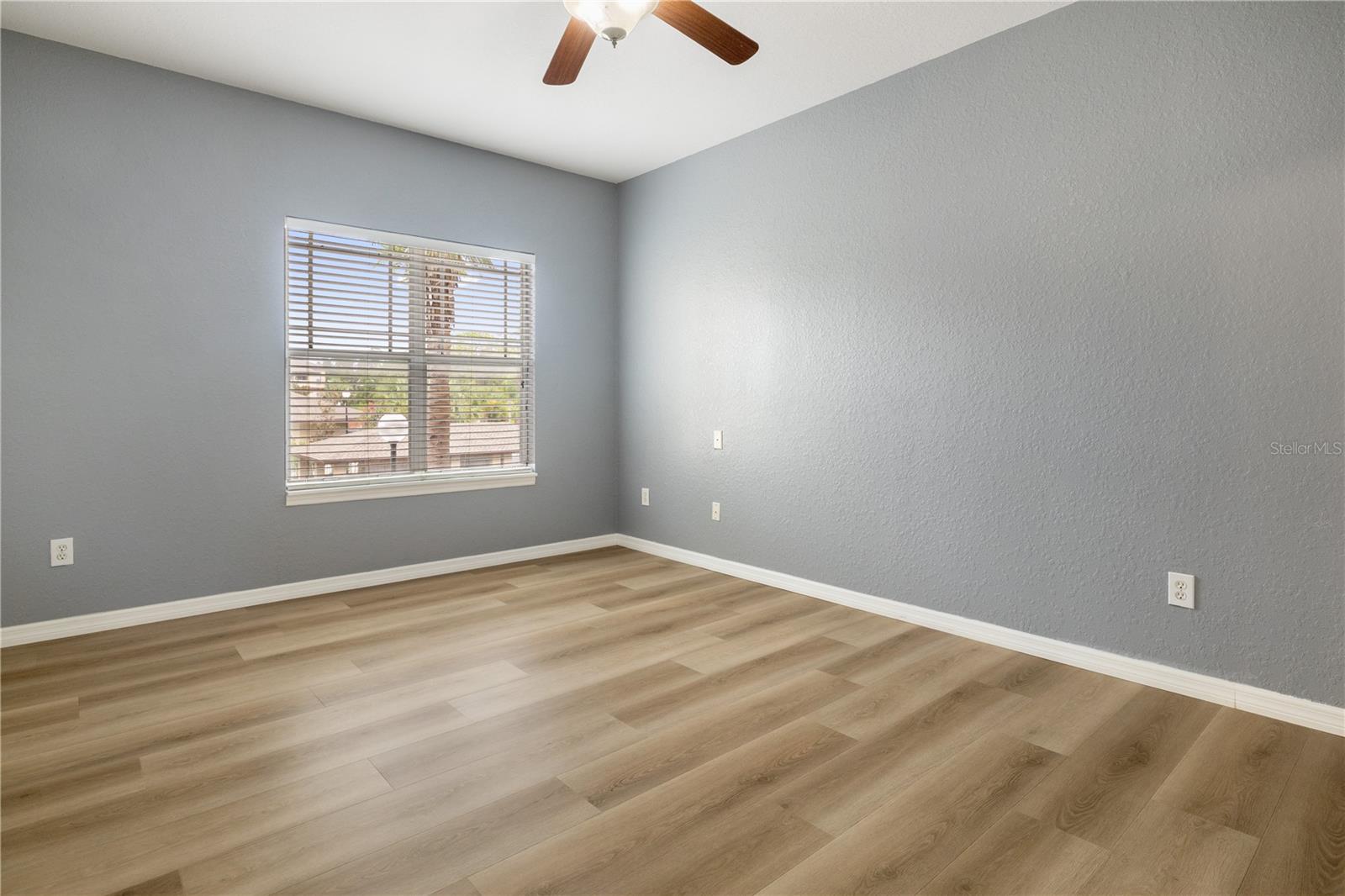 Image 13 of 20 For 16573 Enclave Village Drive