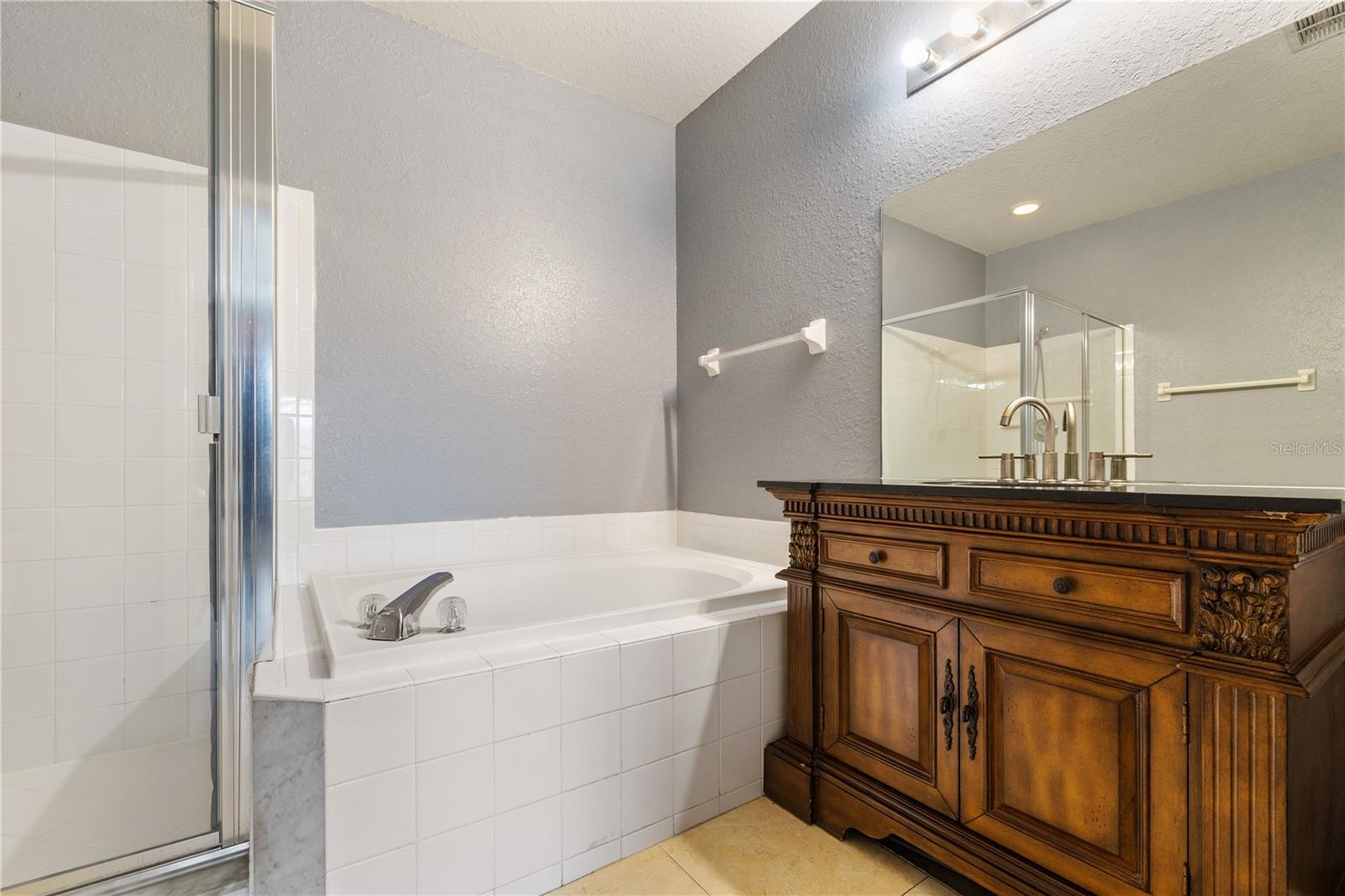 Image 14 of 20 For 16573 Enclave Village Drive