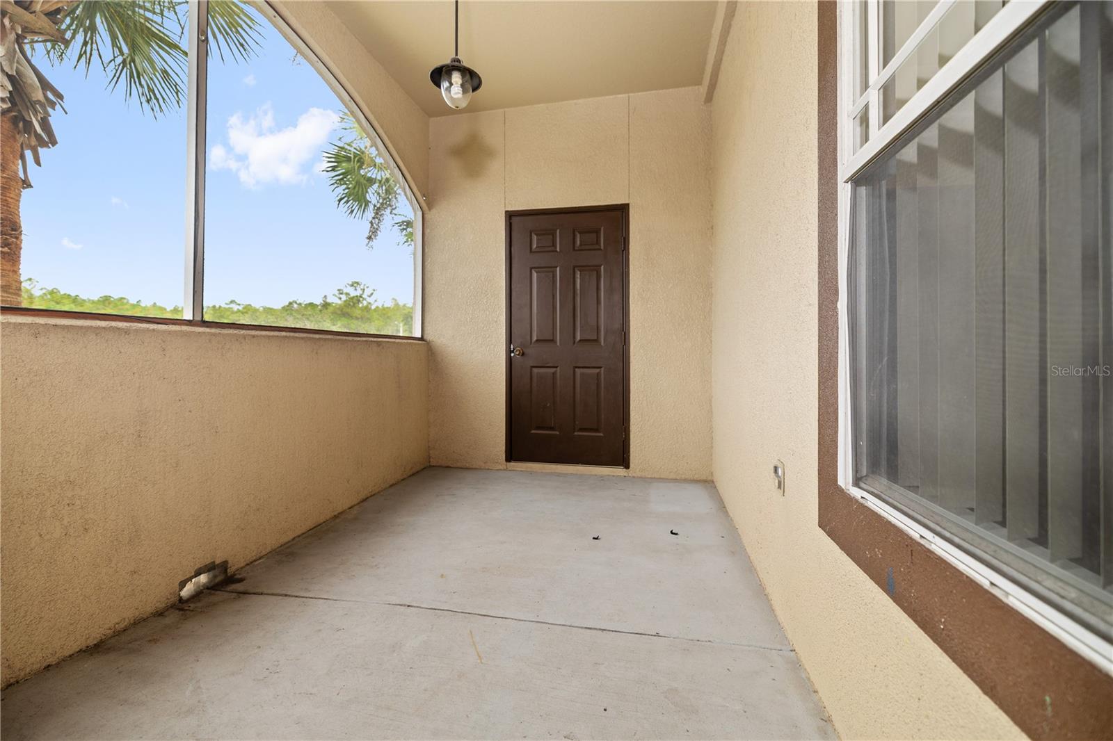 Image 19 of 20 For 16573 Enclave Village Drive