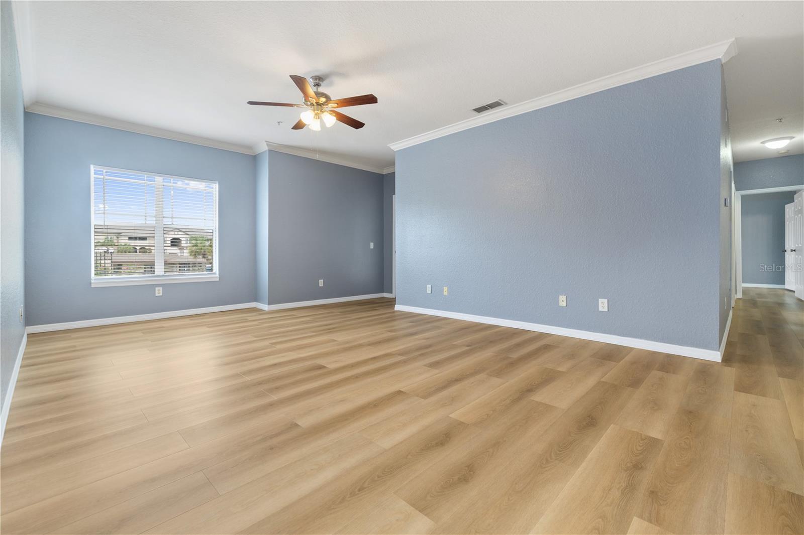 Image 4 of 20 For 16573 Enclave Village Drive