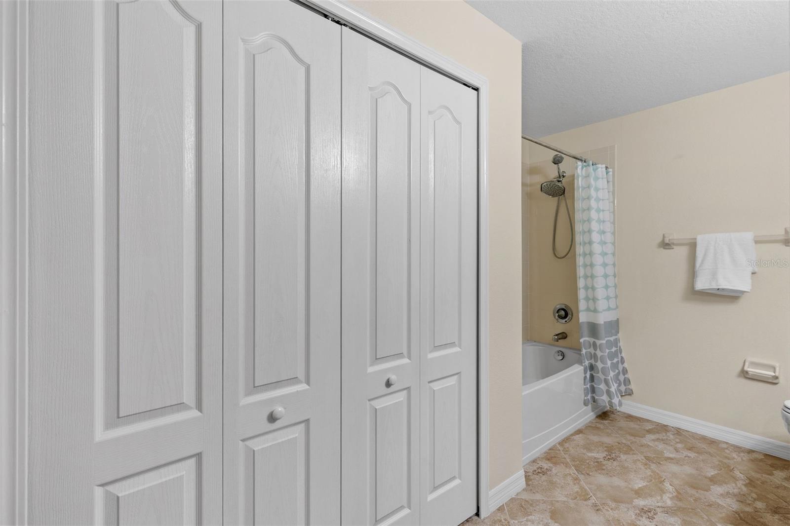 Image 36 of 57 For 20541 Grand Vista Lane