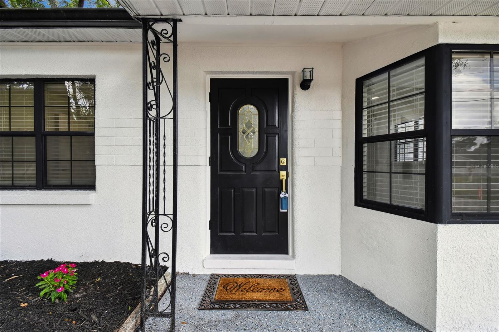 Image 6 of 60 For 4910 Darby Avenue