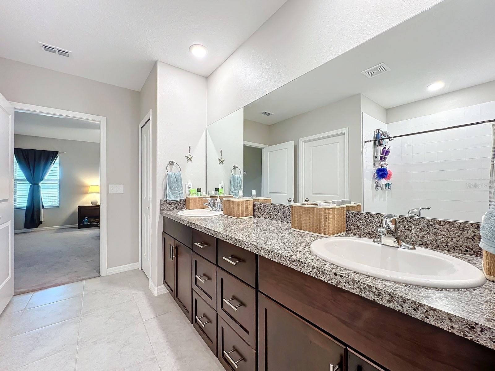 Image 36 of 59 For 11116 Sage Canyon Drive
