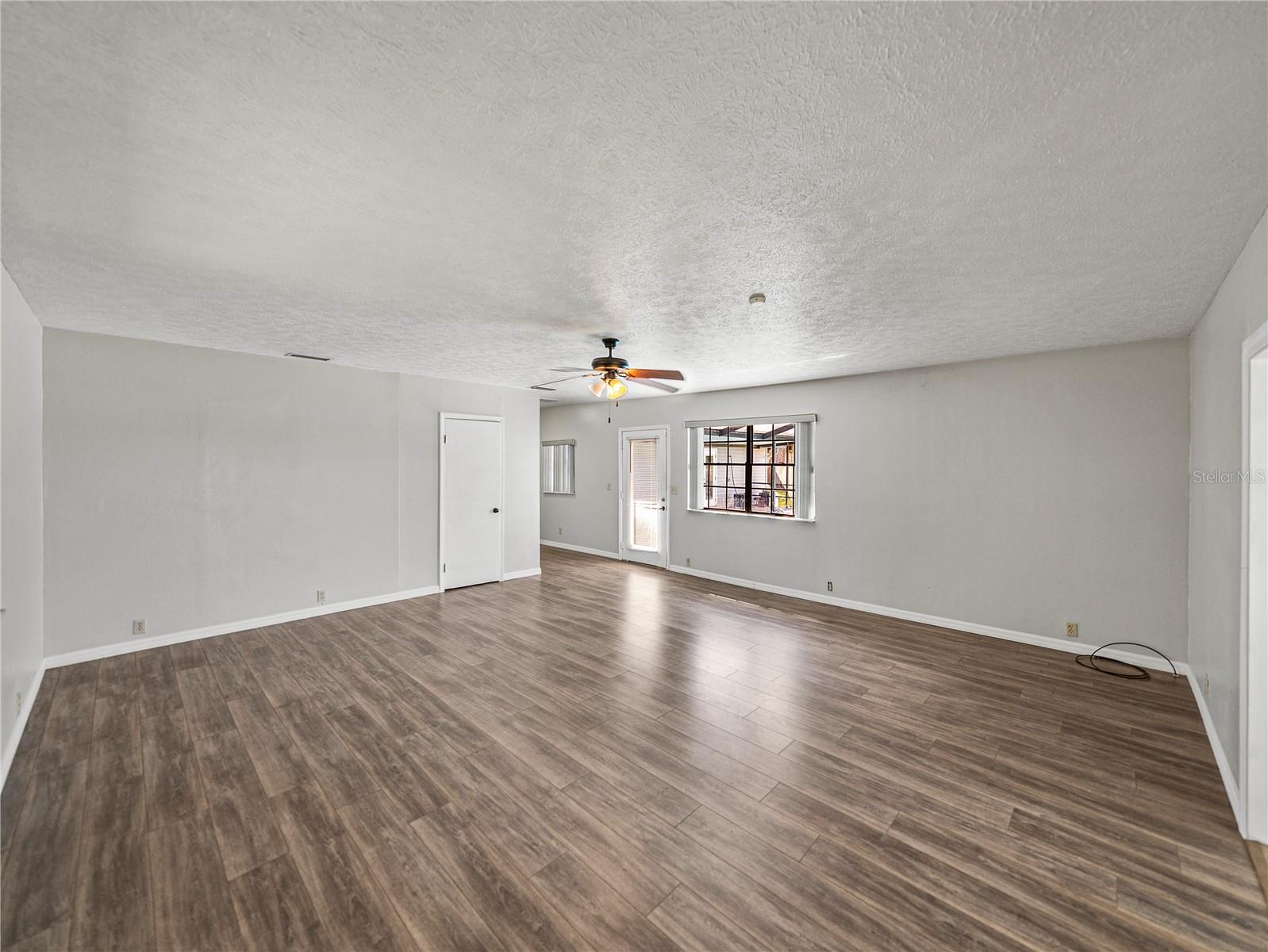 Image 30 of 73 For 18253 Townsend House Road
