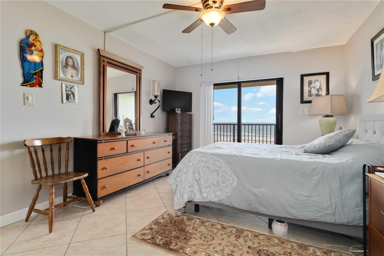 Image 34 of 57 For 4100 Ocean Beach Boulevard 409