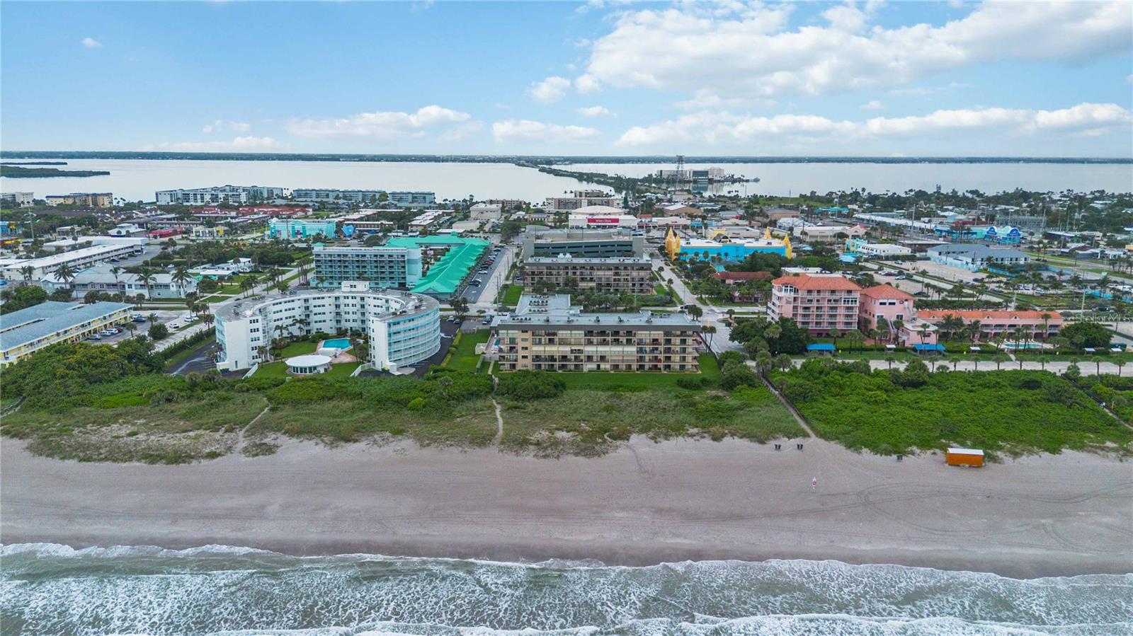 Image 54 of 57 For 4100 Ocean Beach Boulevard 409
