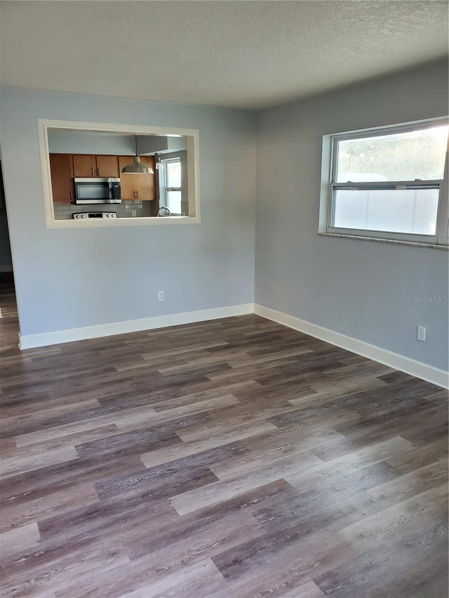 Image 14 of 24 For 10688 103rd Street