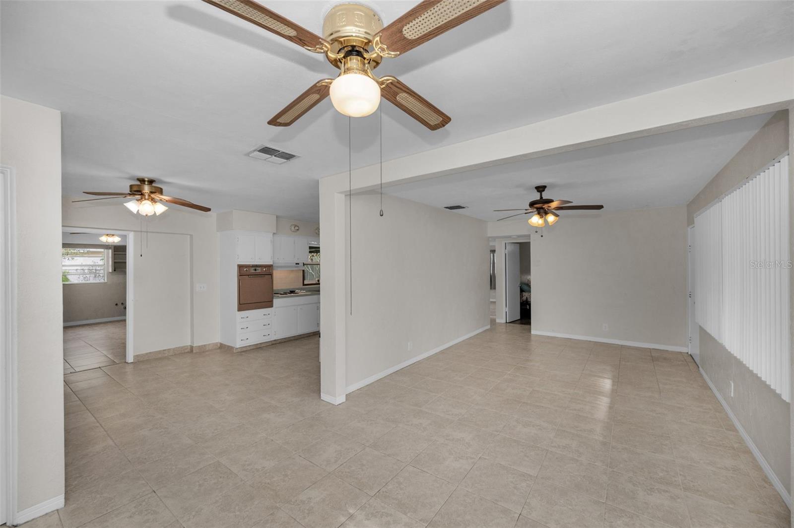 Image 10 of 45 For 10421 124th Terrace