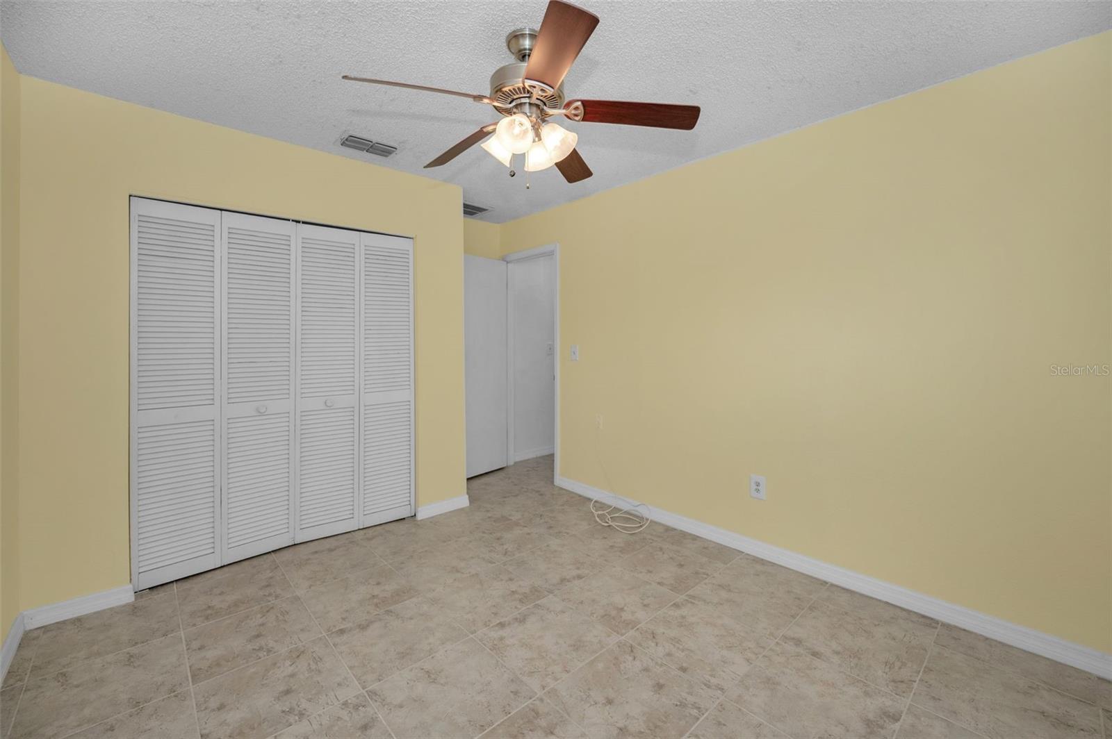 Image 22 of 45 For 10421 124th Terrace