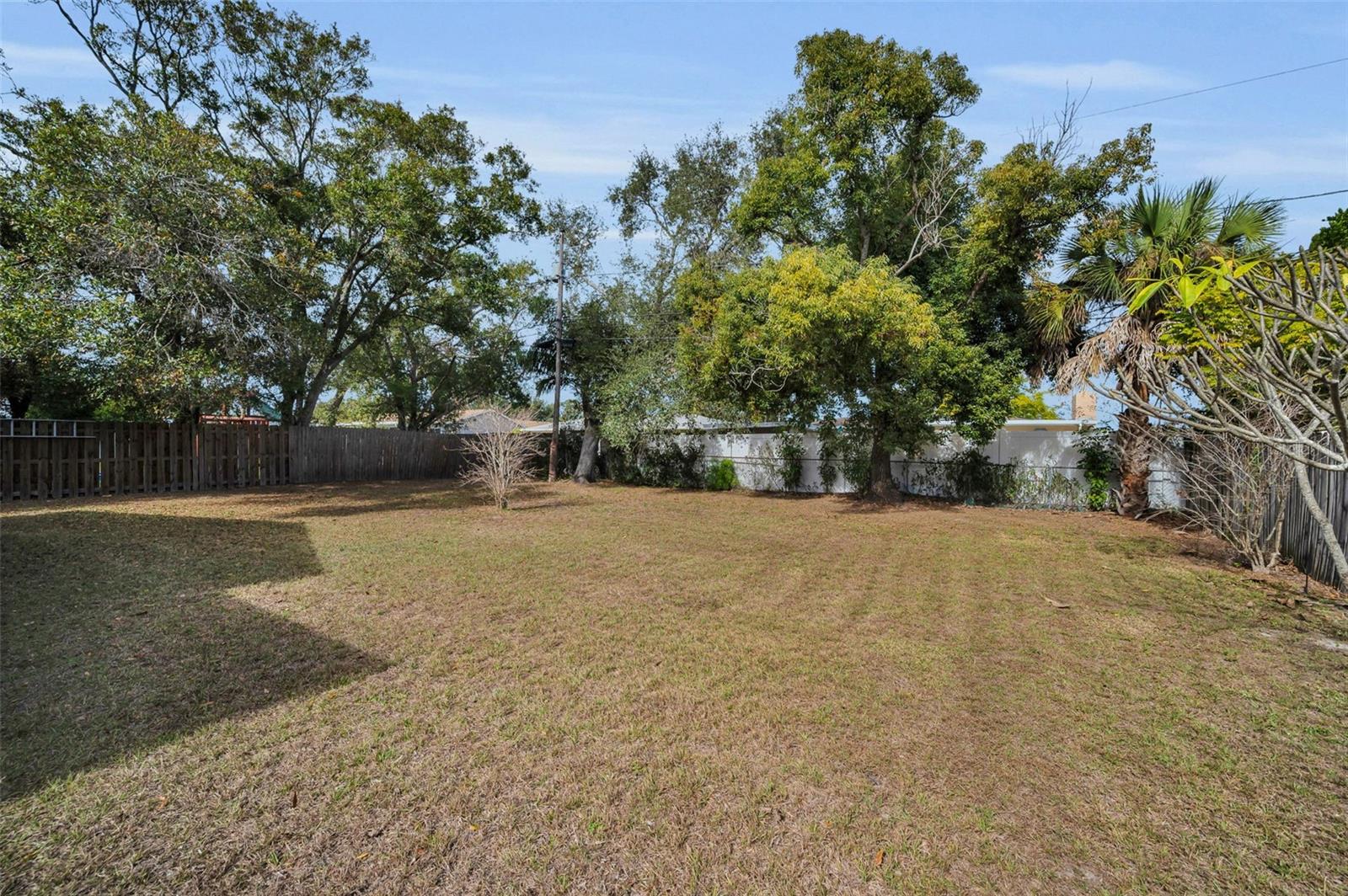 Image 27 of 45 For 10421 124th Terrace