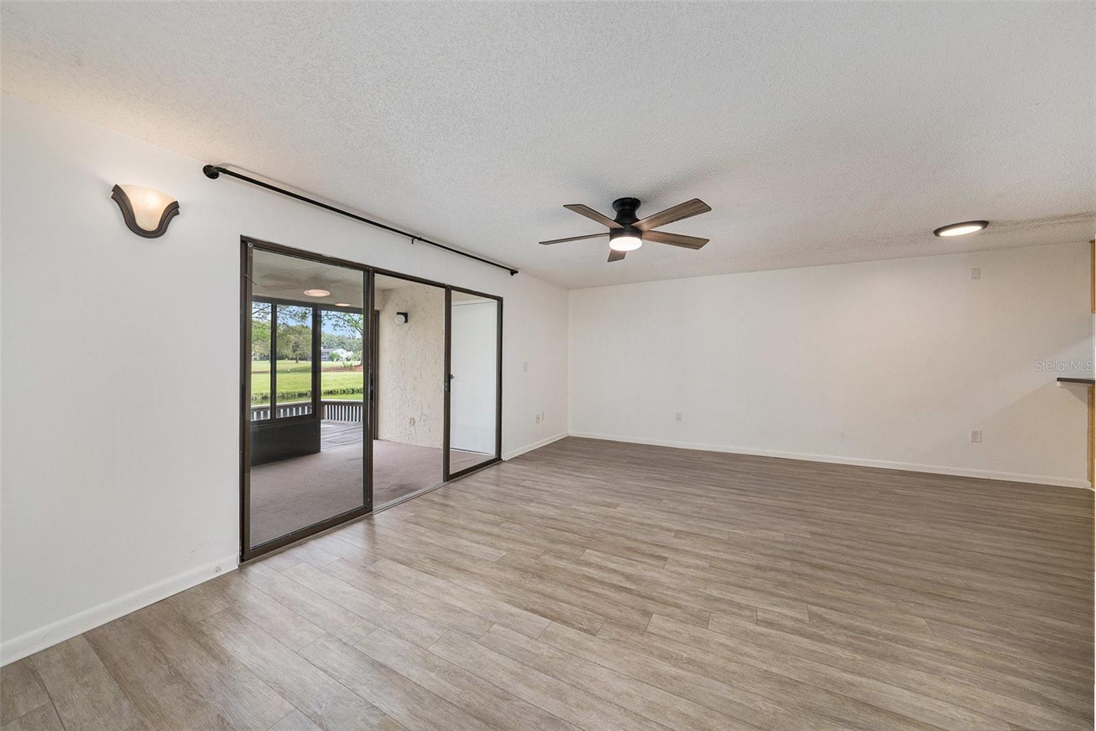 Image 12 of 25 For 13512 Palmwood Lane