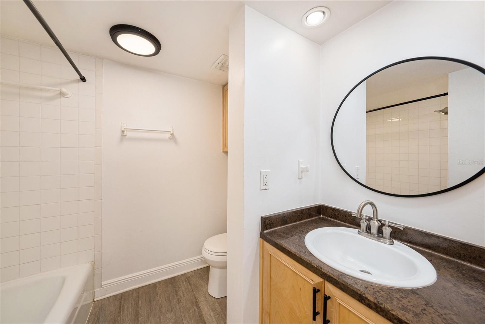 Image 15 of 25 For 13512 Palmwood Lane