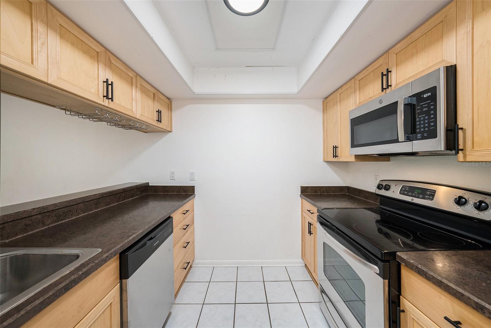 Image 6 of 25 For 13512 Palmwood Lane