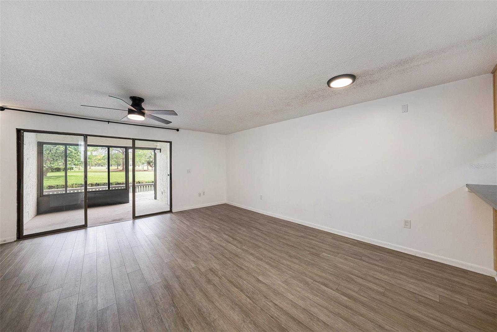 Image 8 of 25 For 13512 Palmwood Lane