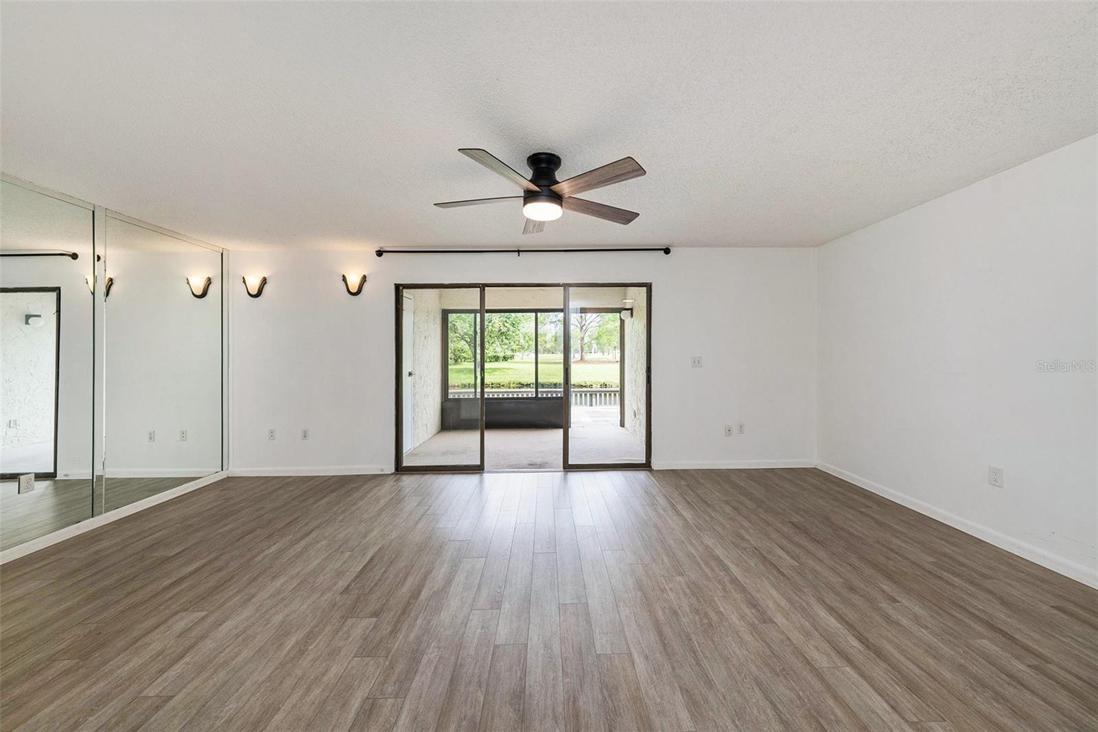 Image 9 of 25 For 13512 Palmwood Lane